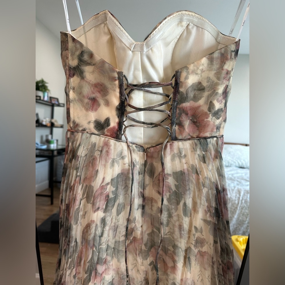 Lulu's Strapless Floral Maxi Dress - Picture 6 of 6